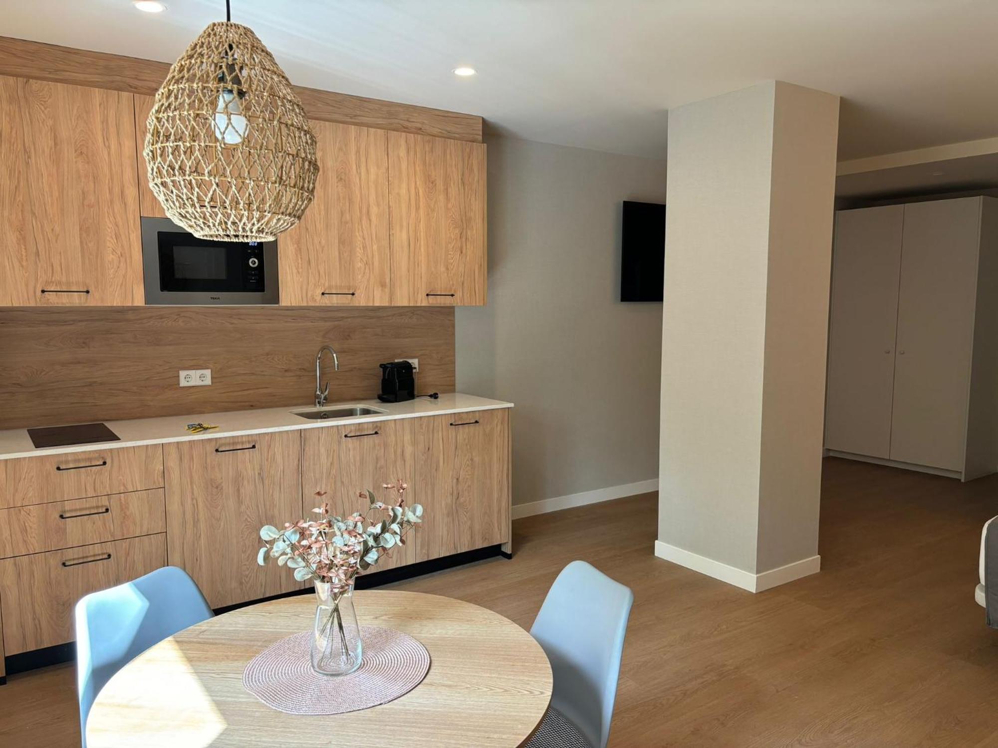 Apartamentos Joaquin Costa Сантандер Экстерьер фото